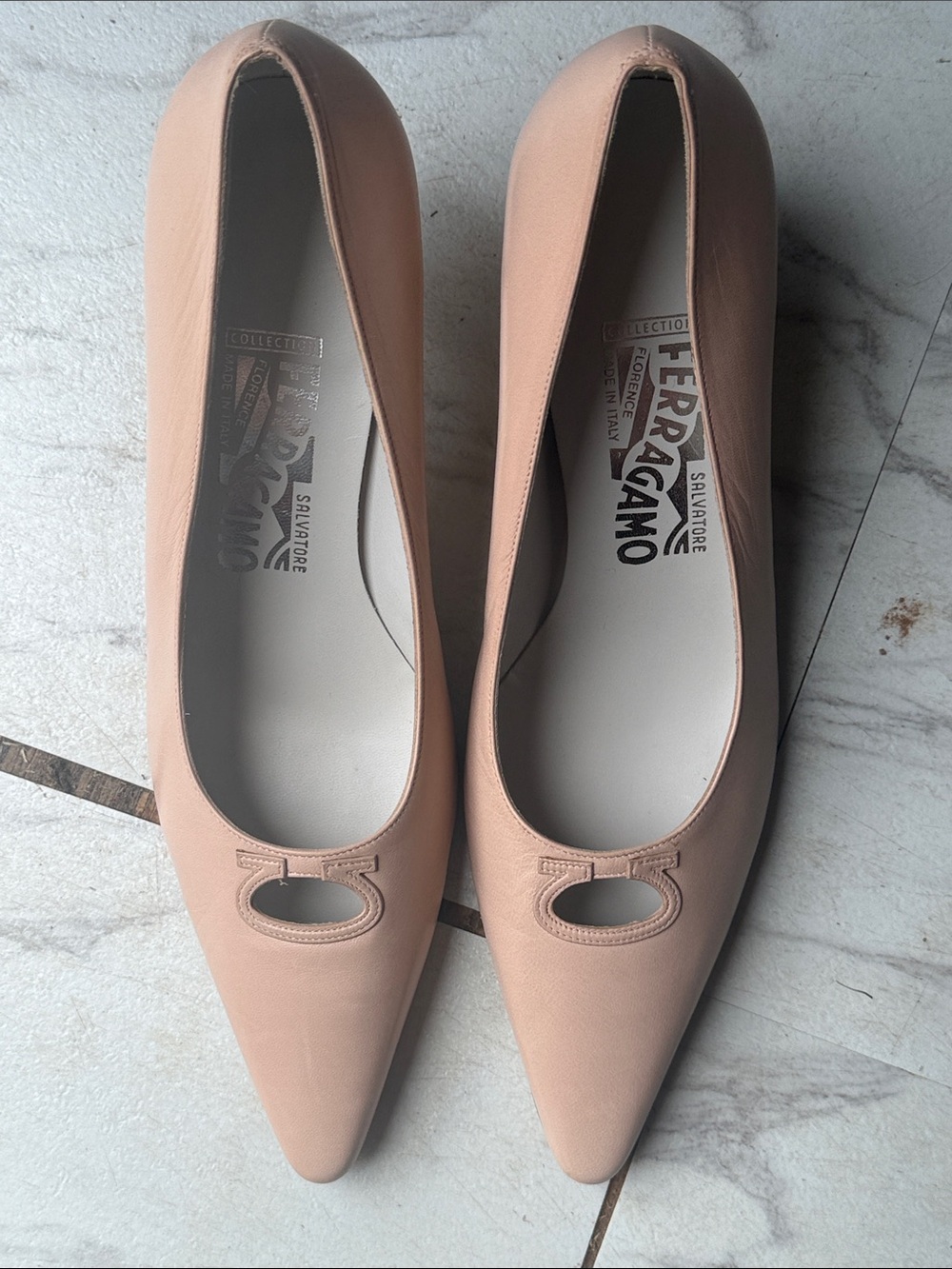 Salvatore Ferragamo Blush Pink Pointed Toe Leather Flats size9